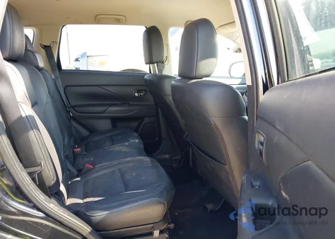 2020 Mitsubishi Outlander Sel 2.4 z USA, uszkodzony, nr VIN JA4AD3A35LZ034495